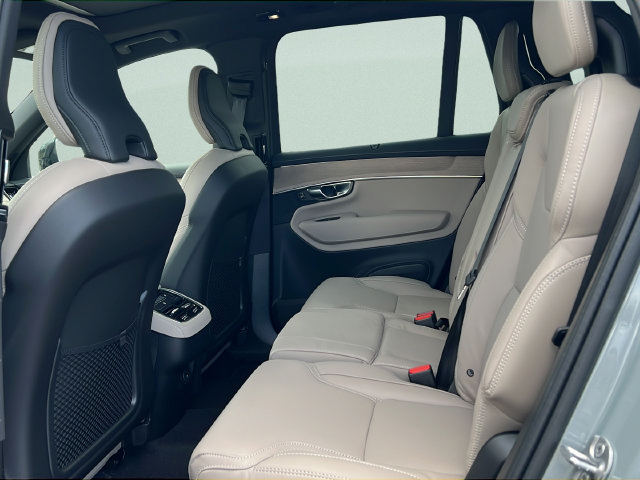 New 2026 Volvo XC90 B6 Ultra w/ Protection Package Premier AWD/4WD image 9