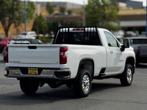 Used 2024 Chevrolet Silverado 2500 LT w/ Convenience Package image 15
