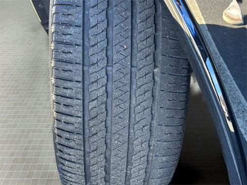 Certified 2024 Dodge Durango GT image 11