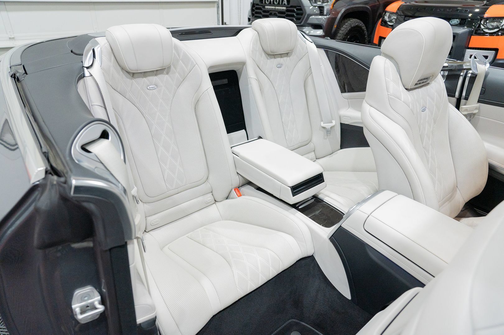 Used 2017 Mercedes-Benz S 550 Cabriolet image 32
