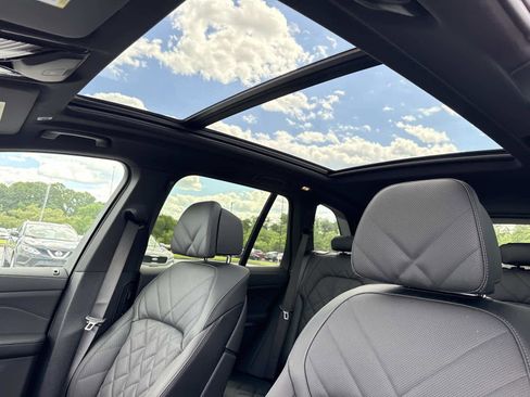 New 2026 BMW X5 xDrive40i w/ M Sport Package AWD/4WD image 4