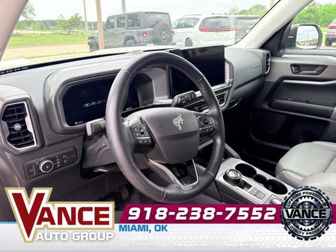 Used 2025 Ford Bronco Sport Badlands w/ Badlands Tech Package AWD/4WD image 11