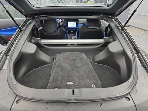 Used 2024 Nissan Z Performance w/ Floor Mat Package RWD image 35