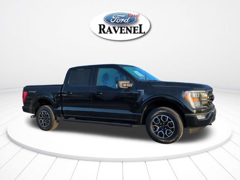Used 2022 Ford F150 XLT w/ Equipment Group 302A High AWD/4WD image 2