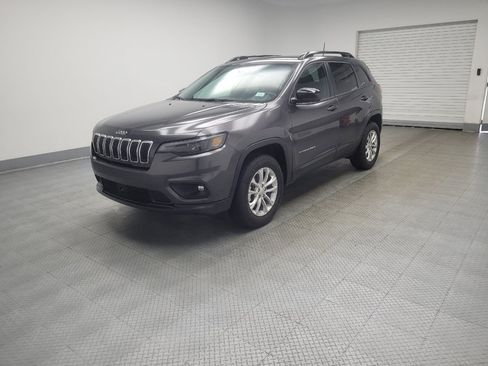 Used 2022 Jeep Cherokee Latitude Lux AWD/4WD image 2