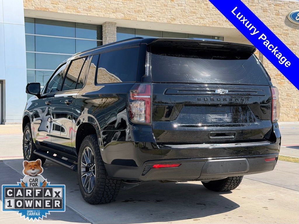 Used 2024 Chevrolet Suburban Z71 w/ Luxury Package AWD/4WD image 11