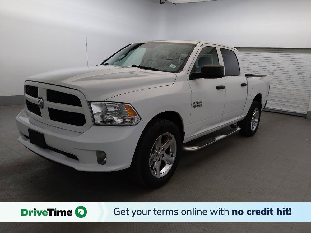 Used 2017 RAM 1500 Express w/ Express Value Package AWD/4WD image 1