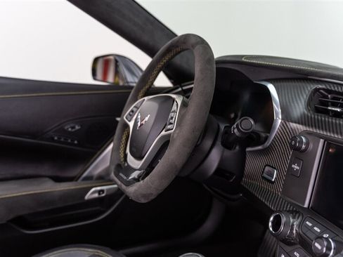 Used 2016 Chevrolet Corvette Z06 w/ C7.r Special Edition RWD image 73