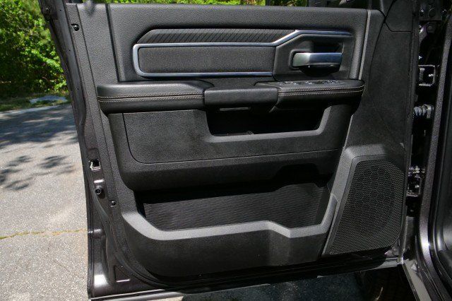 Used 2025 RAM 3500 Big Horn AWD/4WD image 25