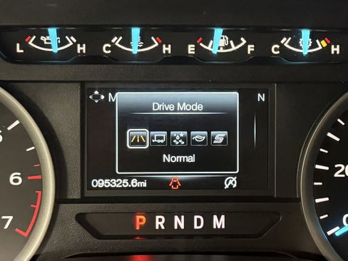 Used 2020 Ford F150 XLT w/ Max Trailer Tow Package image 20