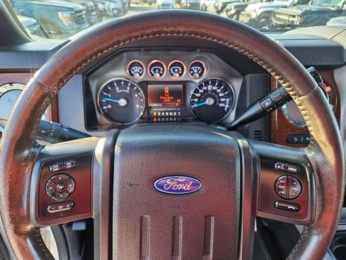 Used 2015 Ford F350 King Ranch w/ FX4 Off-Road Package AWD/4WD image 23