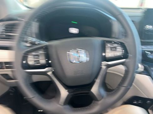 New 2026 Honda Odyssey Elite image 12