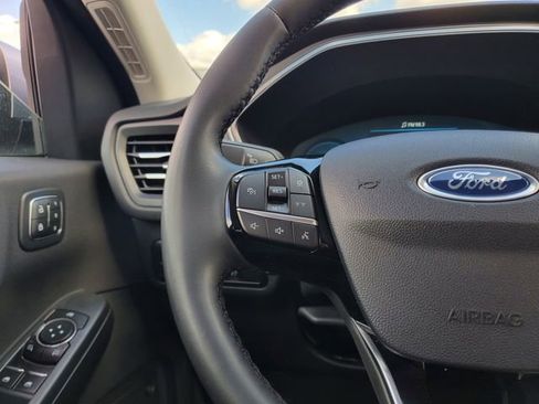 Used 2023 Ford Escape Active w/ Tech Pack #2 AWD/4WD image 14