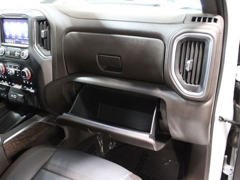 Used 2022 GMC Sierra 1500 Denali w/ Driver Alert Package II AWD/4WD image 28