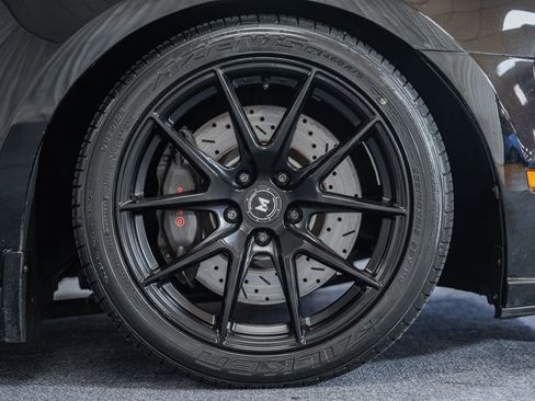 Used 2013 Ford Mustang GT RWD image 19