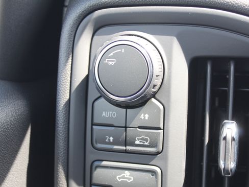 New 2026 Chevrolet Silverado 1500 Custom AWD/4WD image 16