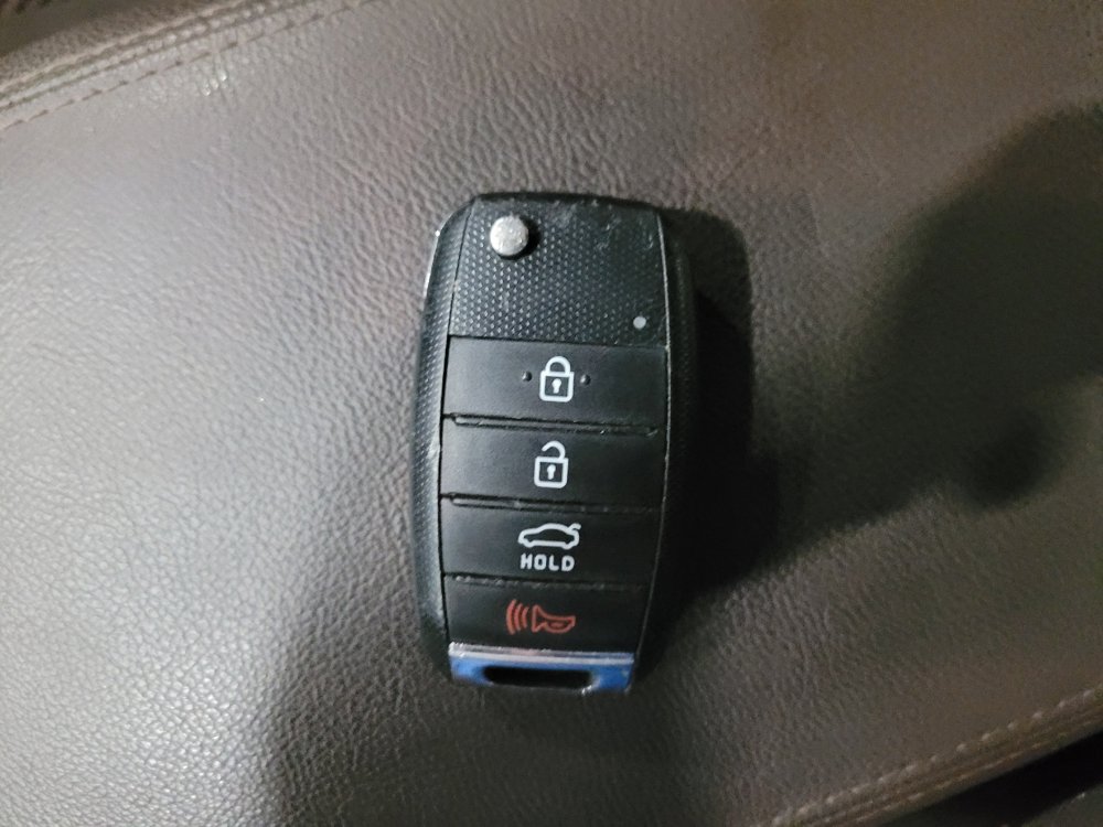 Used 2020 Kia Optima LX FWD image 32