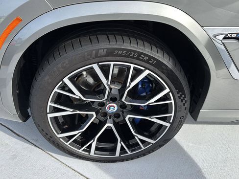 Certified 2023 BMW X6 M image 33
