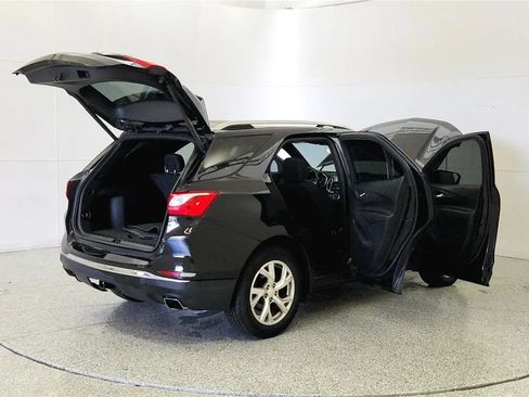 Used 2018 Chevrolet Equinox LT FWD image 12
