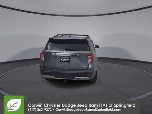 Used 2022 Ford Explorer XLT w/ Equipment Group 202A AWD/4WD image 13