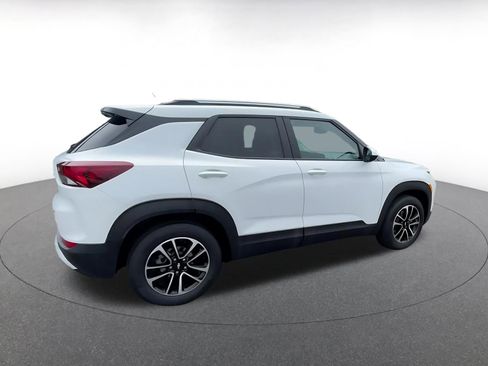 Used 2025 Chevrolet TrailBlazer LT image 15