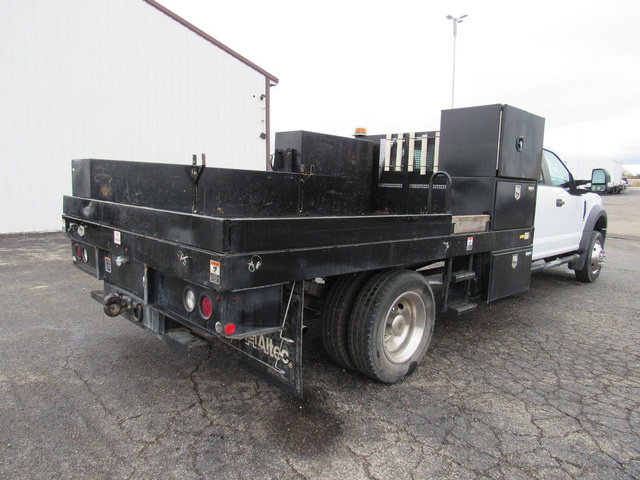 Used 2020 Ford F550 2WD Crew Cab Super Duty image 3