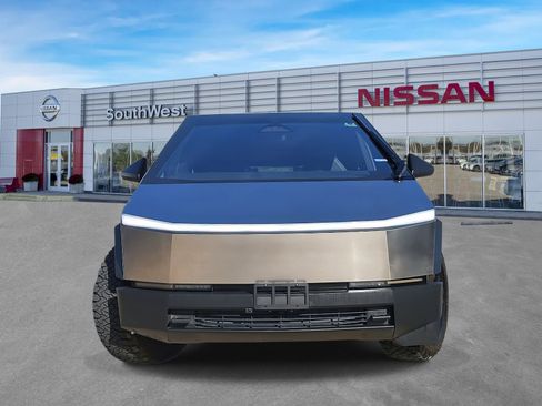 Used 2024 Tesla Cybertruck Cyberbeast image 11