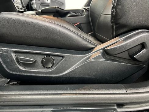 Used 2023 Ford Mustang Premium image 10