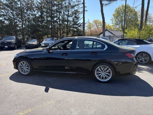 Certified 2024 BMW 330i xDrive Sedan w/ Convenience Package AWD/4WD image 4