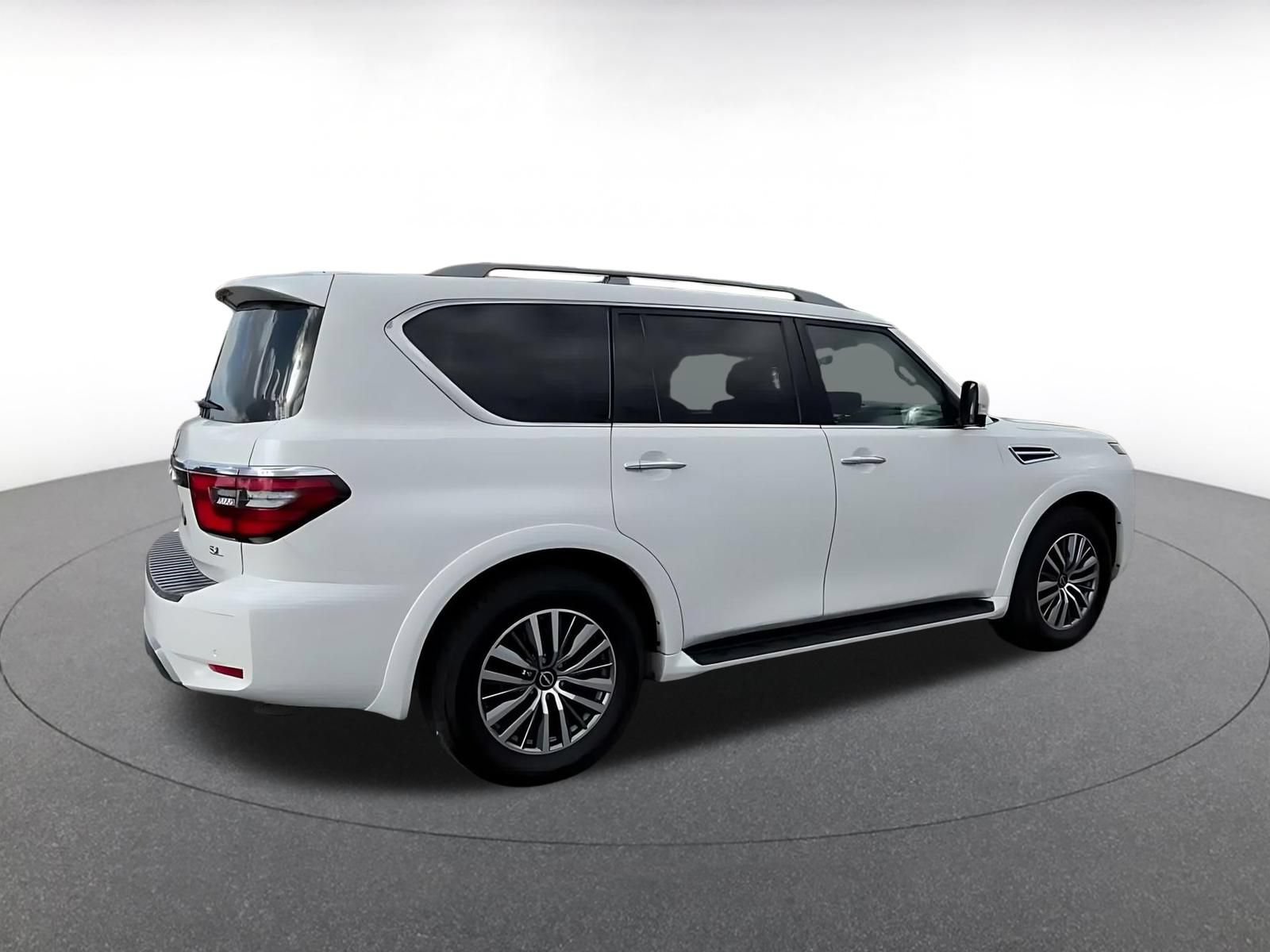 Used 2023 Nissan Armada SL AWD/4WD image 14