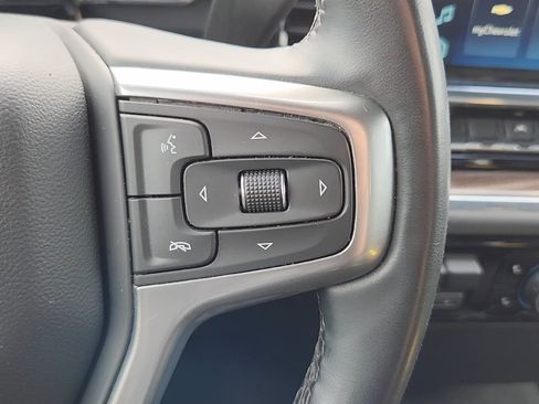 Used 2025 Chevrolet Silverado 1500 LT AWD/4WD image 13