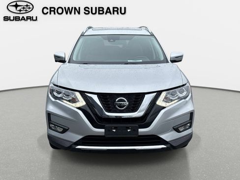 Used 2018 Nissan Rogue SL w/ Premium Package FWD image 9