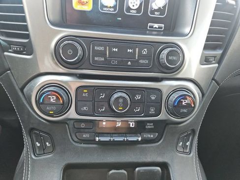 Used 2018 Chevrolet Suburban LT AWD/4WD image 51