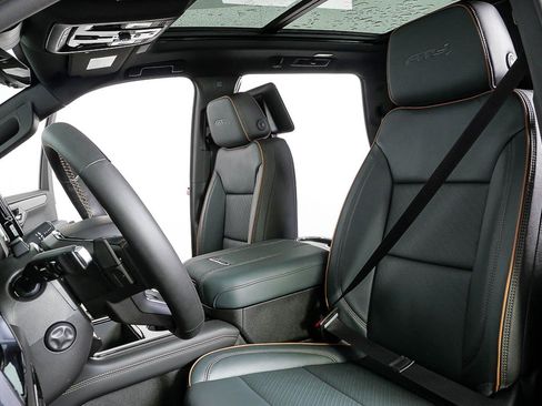 New 2026 GMC Yukon AT4 w/ AT4 Premium Plus Package AWD/4WD image 5