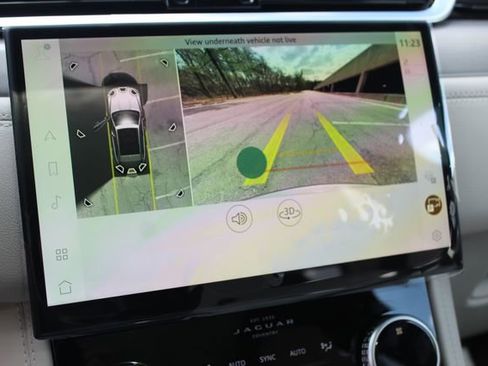 New 2026 Jaguar F-PACE R-Dynamic S image 19