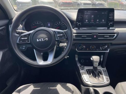 Used 2022 Kia Seltos LX AWD/4WD image 21