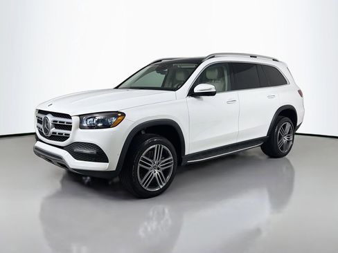 Used 2022 Mercedes-Benz GLS 450 4MATIC image 1