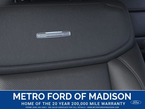 New 2025 Ford Expedition Platinum w/ Stealth Performance Package image 17