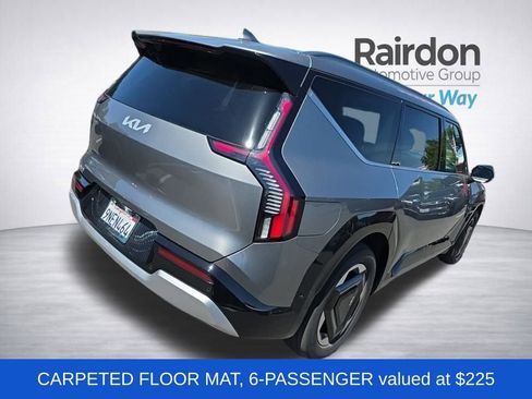Certified 2024 Kia EV9 Land AWD/4WD image 4