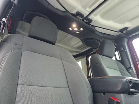 Used 2021 Jeep Wrangler Unlimited Sport AWD/4WD image 21