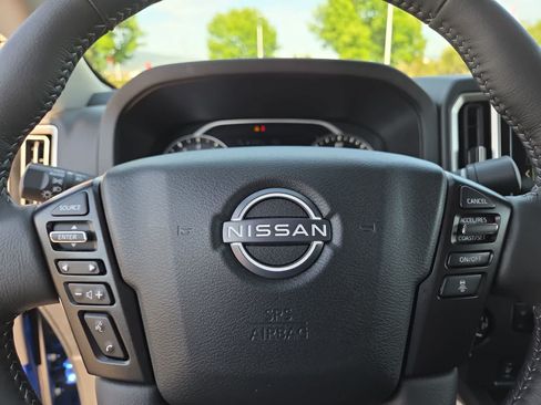Used 2025 Nissan Frontier SV w/ SV Convenience Package AWD/4WD image 23