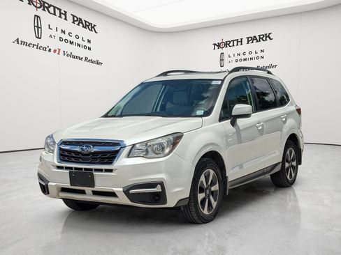 Used 2018 Subaru Forester 2.5i Premium AWD/4WD image 1