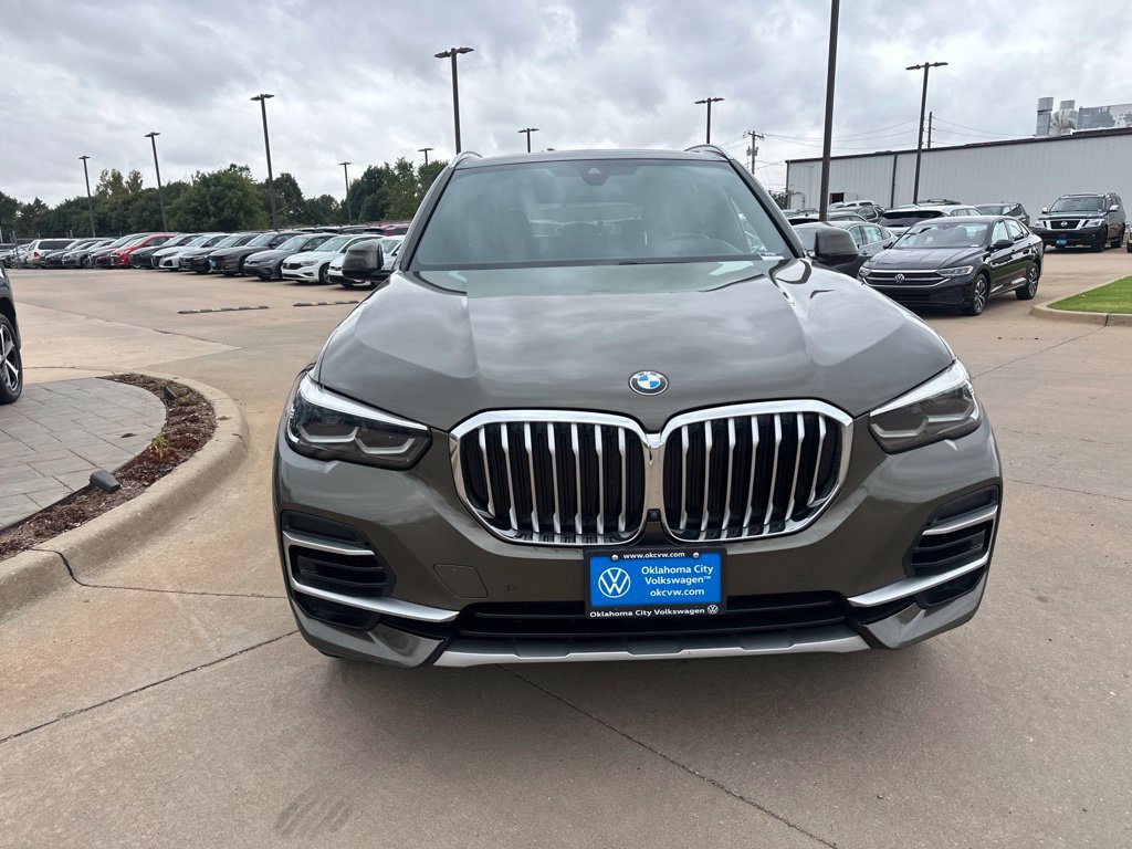 Used 2023 BMW X5 sDrive40i w/ Climate Comfort Package RWD image 2