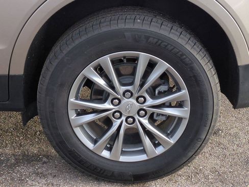 Certified 2023 Cadillac XT5 Premium Luxury image 19