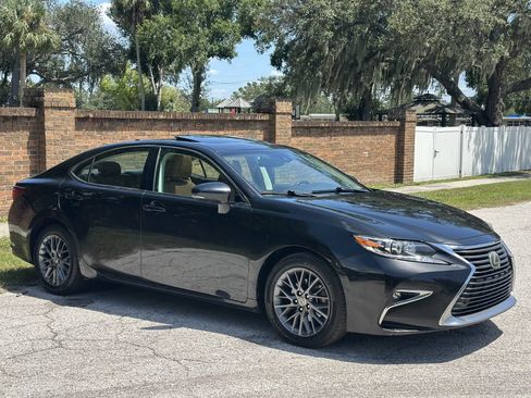 Used 2018 Lexus ES 350 w/ Premier Package FWD image 5