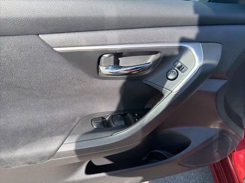 Used 2015 Nissan Altima 2.5 S w/ Power Driver Seat Package image 32