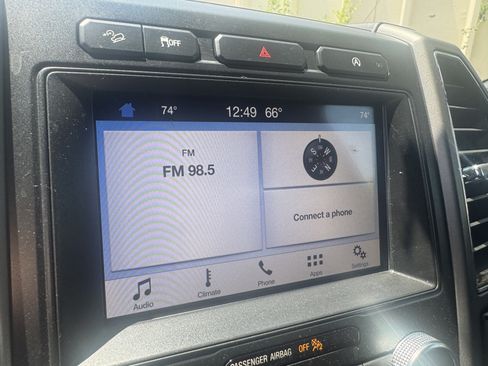 Used 2019 Ford Expedition XLT w/ Equipment Group 201A AWD/4WD image 35