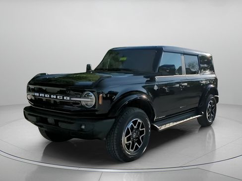 New 2026 Ford Bronco Outer Banks AWD/4WD image 12