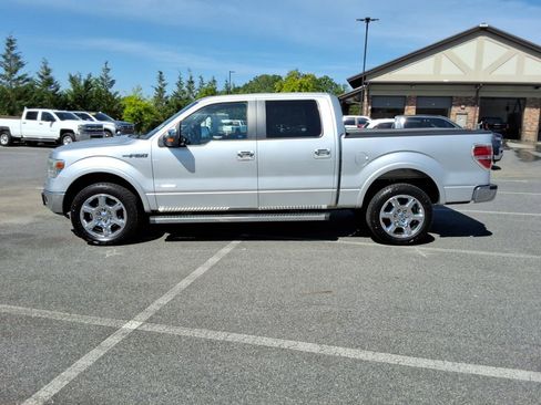 Used 2014 Ford F150 Lariat w/ Equipment Group 502A Luxury AWD/4WD image 8