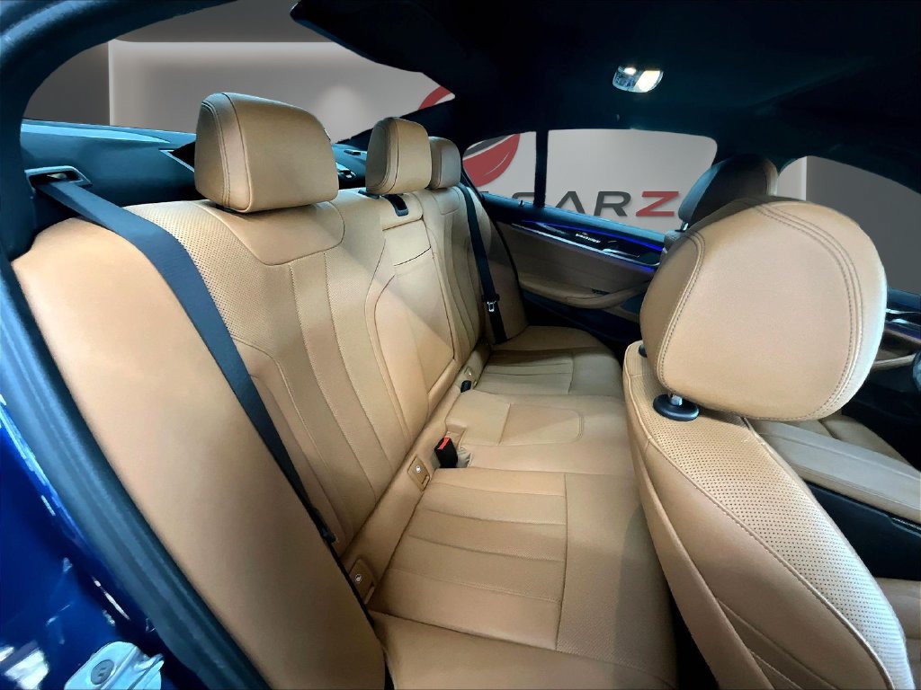 Used 2021 BMW 530i w/ Premium Package RWD image 27